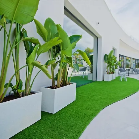 Syncrosfera Fitness & Health Boutique Hotel 4*