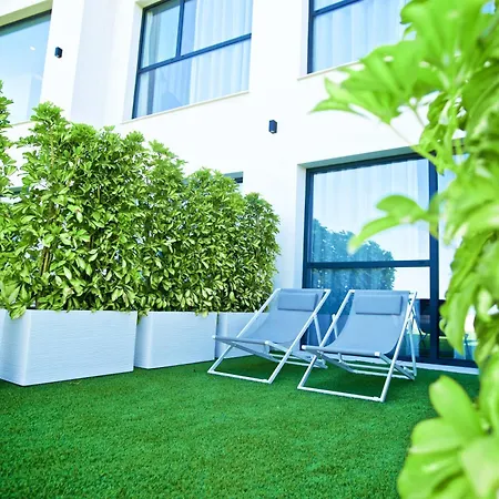 Hotel Syncrosfera Fitness & Health Boutique 4*