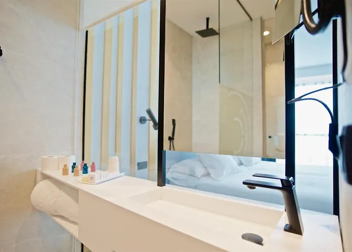 מלון Syncrosfera Fitness & Health Boutique