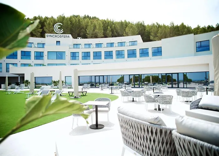 Syncrosfera Fitness & Health Boutique מלון 4*