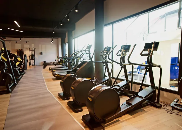 מלון Syncrosfera Fitness & Health Boutique 4*