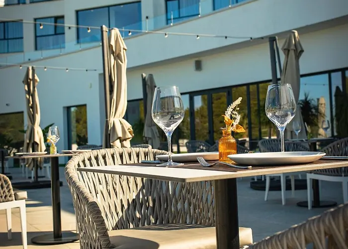 Syncrosfera Fitness & Health Boutique 4* פדרגר