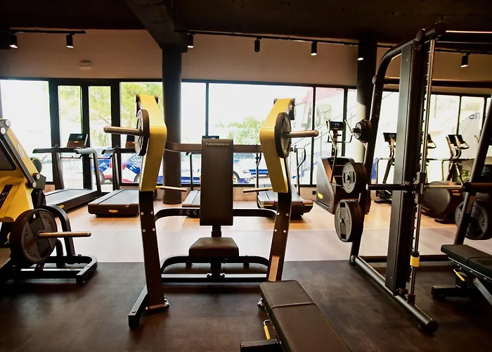 Syncrosfera Fitness & Health Boutique מלון פדרגר