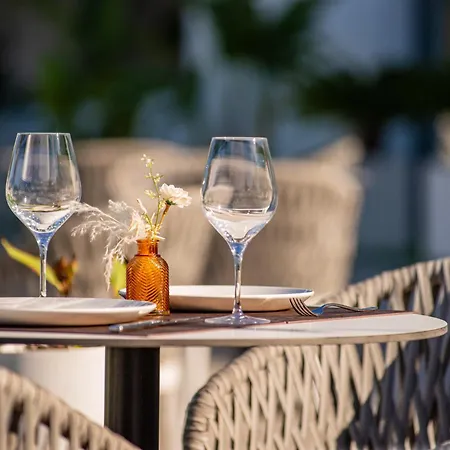 Syncrosfera Fitness & Health Boutique فندق